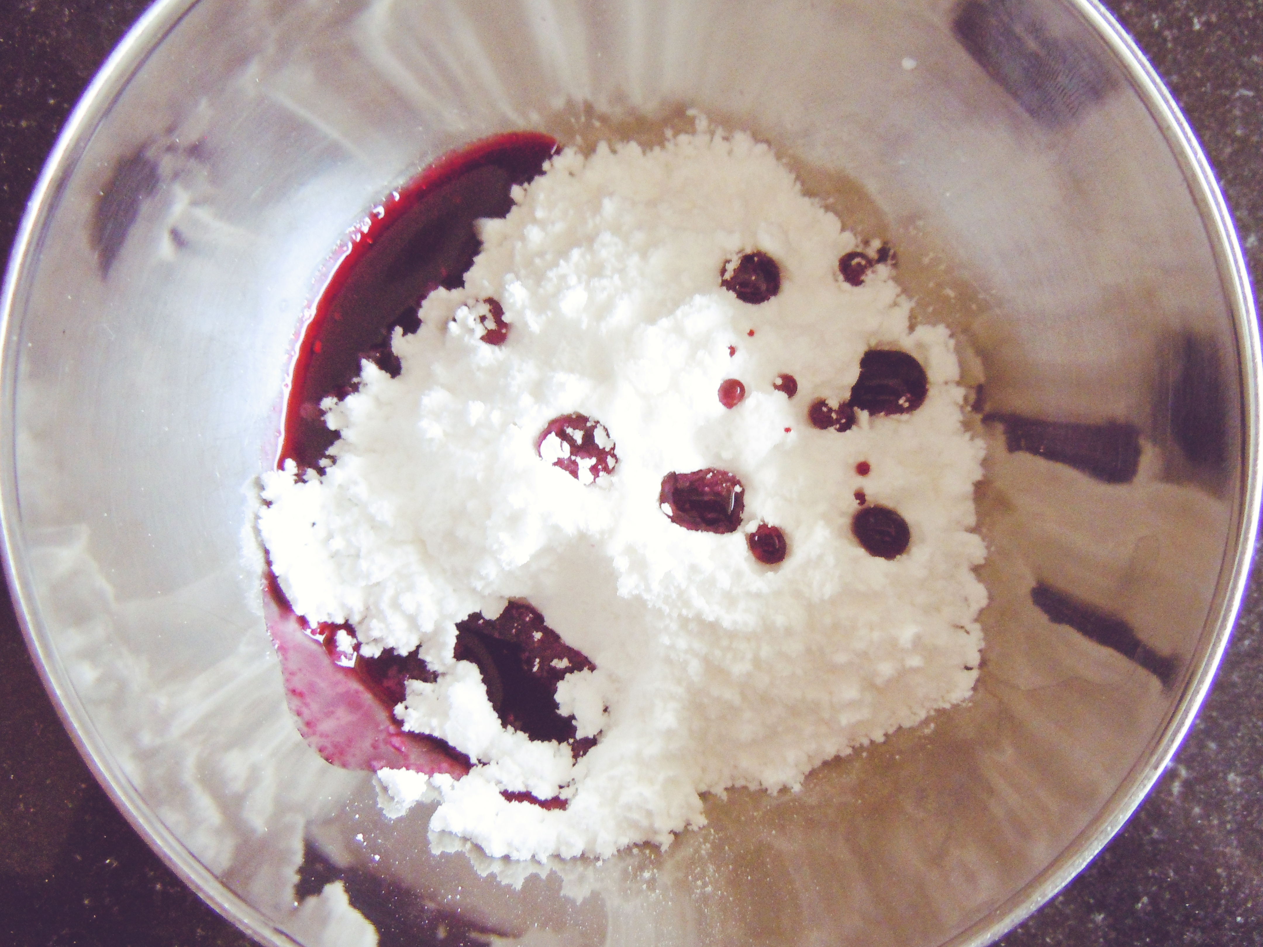 Blueberry and cinnamon rolls (2)