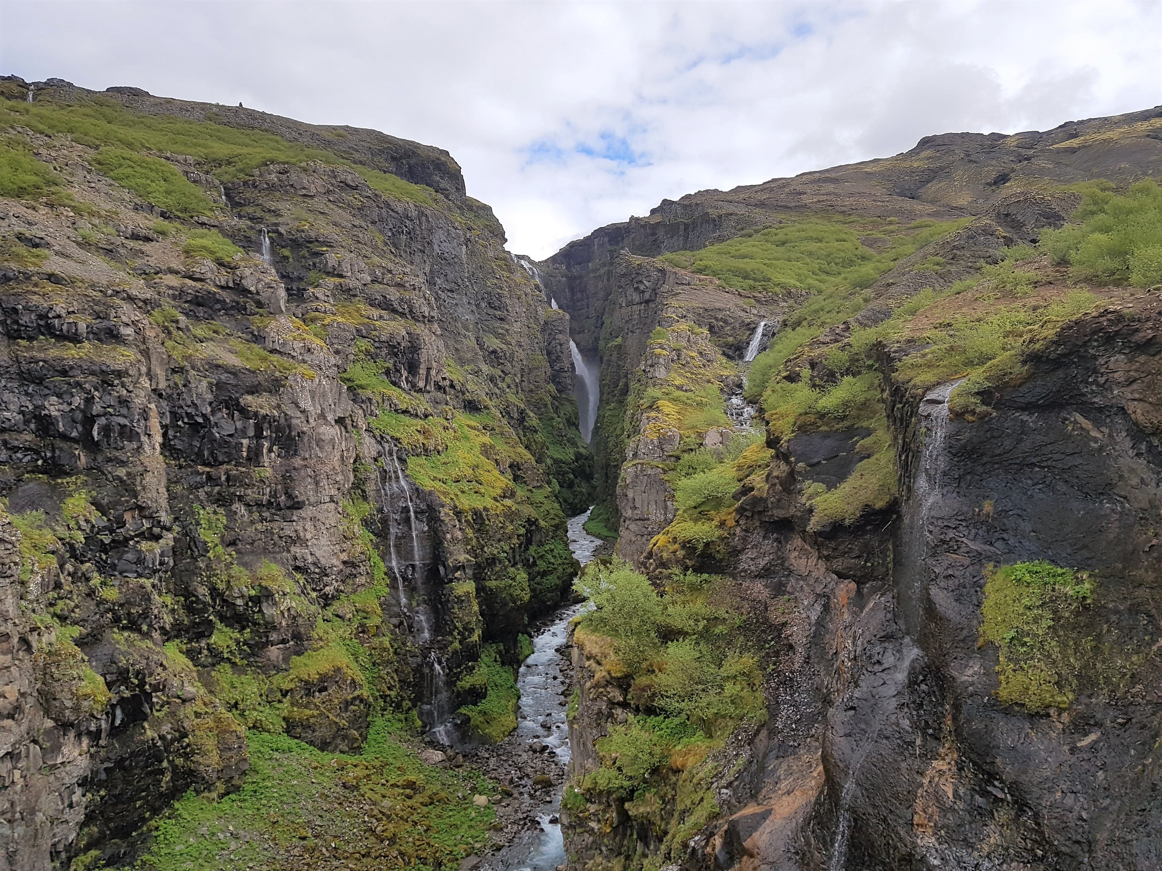 Glymur Iceland (5)