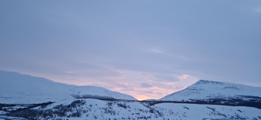 Hope to Die by Cara Hunter – Spoiler-free Book&nbsp;Review